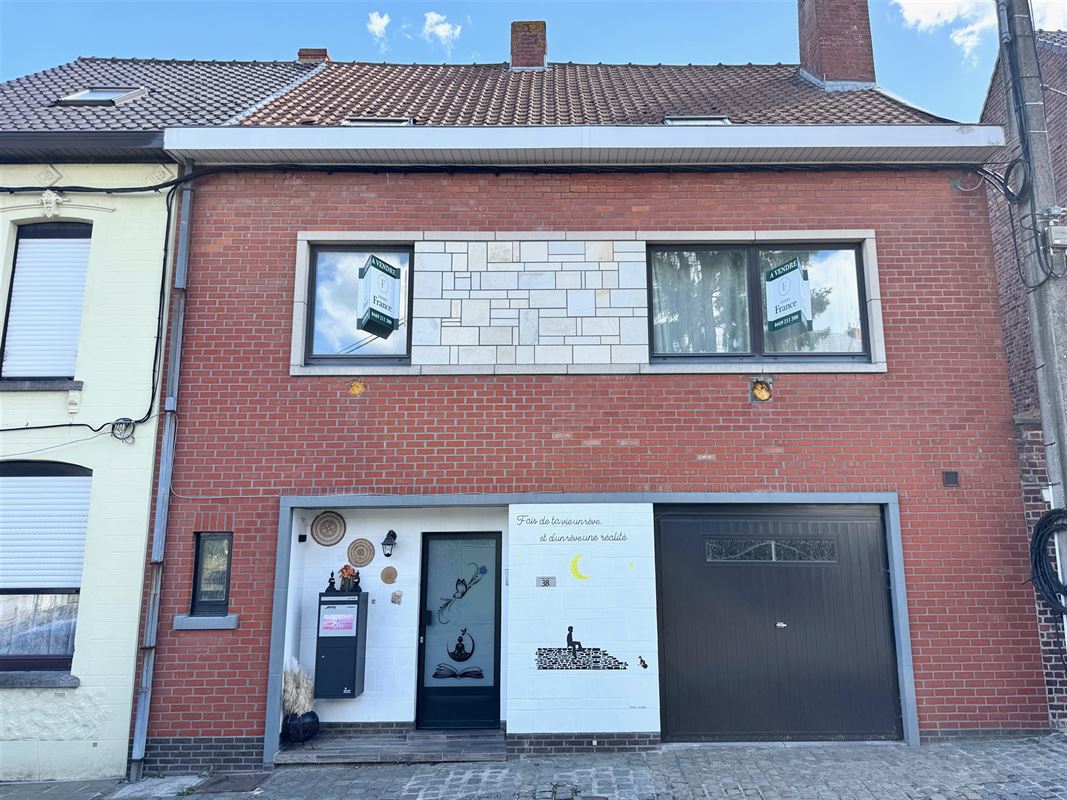 MAISON SPACIEUSE AVEC 3 CHAMBRES, GARAGE ET JARDIN!