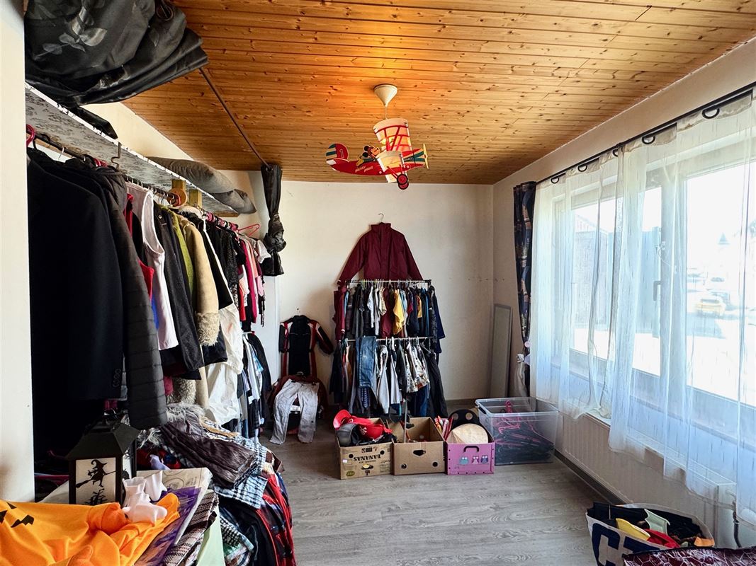 MAISON SPACIEUSE AVEC 3 CHAMBRES, GARAGE ET JARDIN!