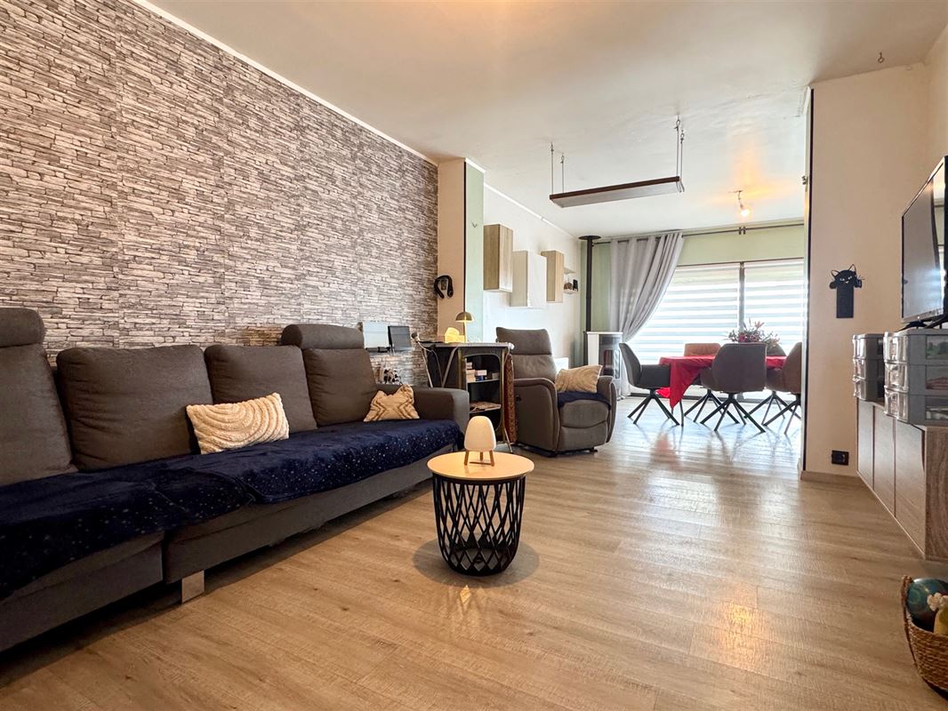 MAISON SPACIEUSE AVEC 3 CHAMBRES, GARAGE ET JARDIN!