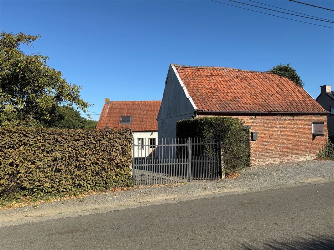 FERMETTE MET PRACHTIGE TUIN EN UITZICHT!