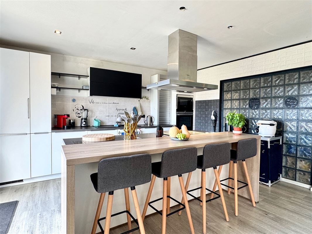 MAISON SPACIEUSE AVEC 3 CHAMBRES, GARAGE ET JARDIN!