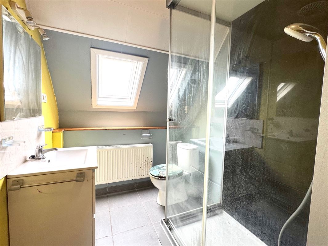 AANGENAME WONING MET 4 SLPK, TUIN EN ZONNEPANELEN!