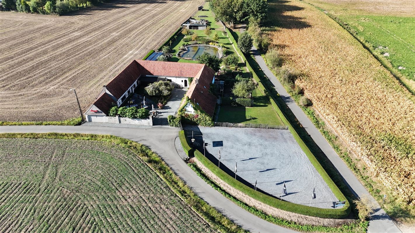 Exclusief te koop: Prachtig en uniek gelegen hoeve!