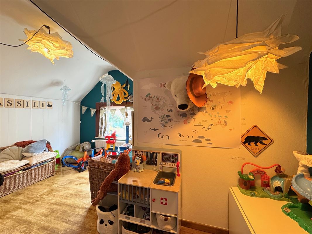 Charmante woning met veel potentieel in rustige omgeving!