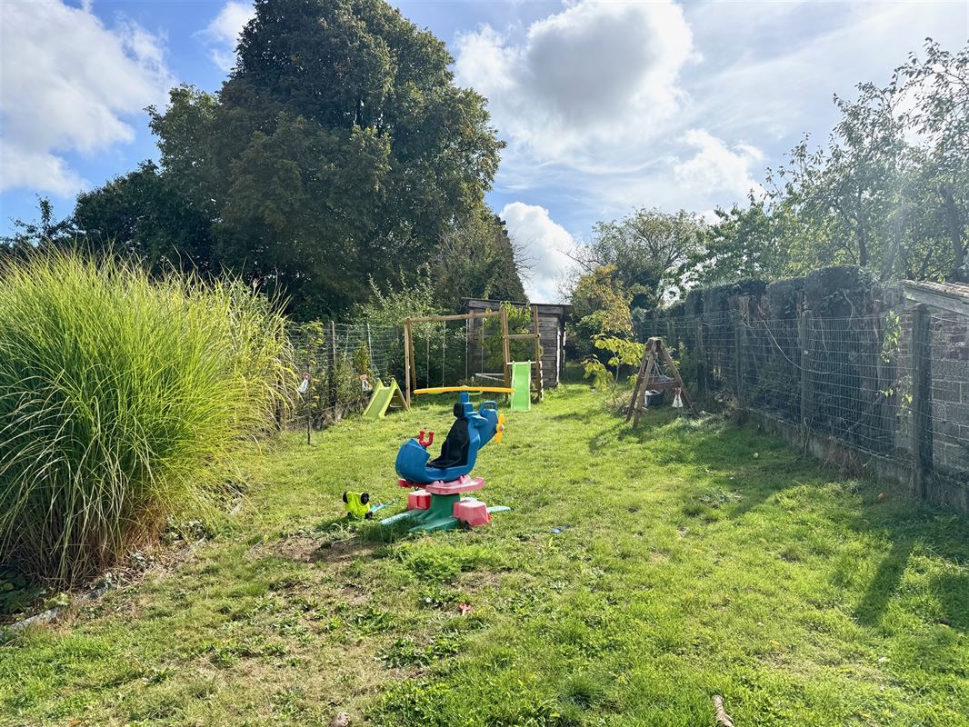 Charmante woning met veel potentieel in rustige omgeving!