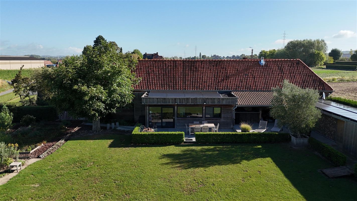 Exclusief te koop: Prachtig en uniek gelegen hoeve!