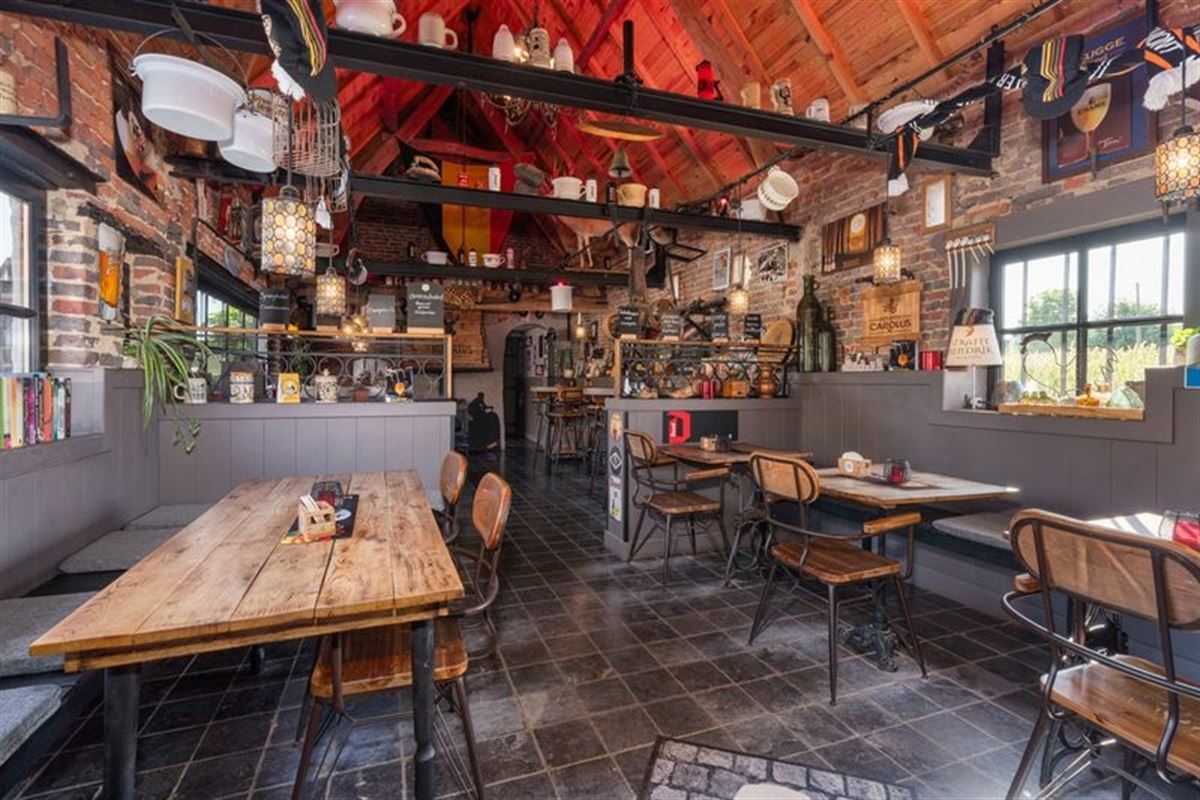 Exclusief te koop: Prachtig en uniek gelegen hoeve!