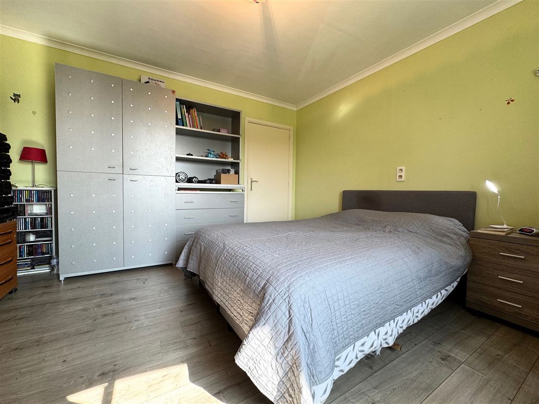 MOOIE HALFOPEN BEBOUWING MET OPEN UITZICHT – EPC C!