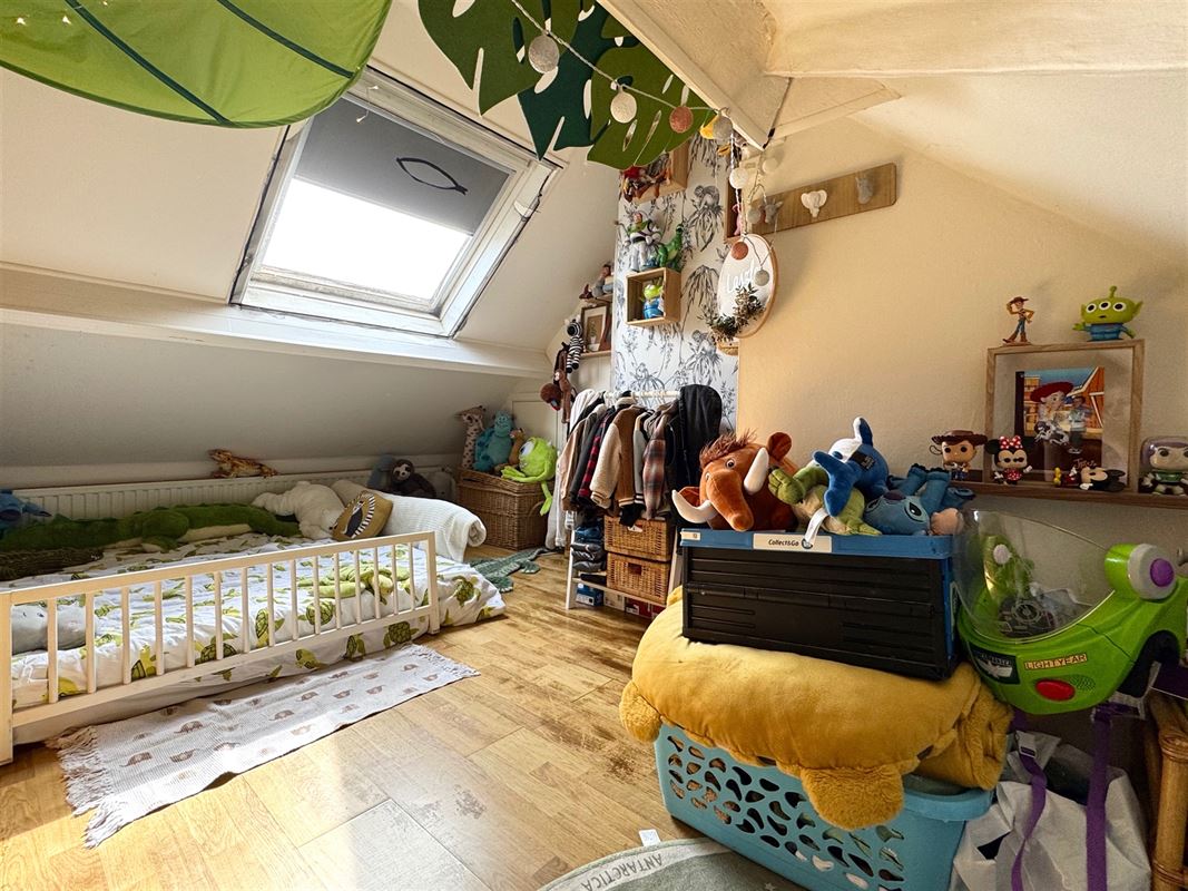 Charmante woning met veel potentieel in rustige omgeving!