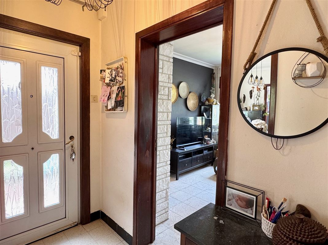 Charmante woning met veel potentieel in rustige omgeving!