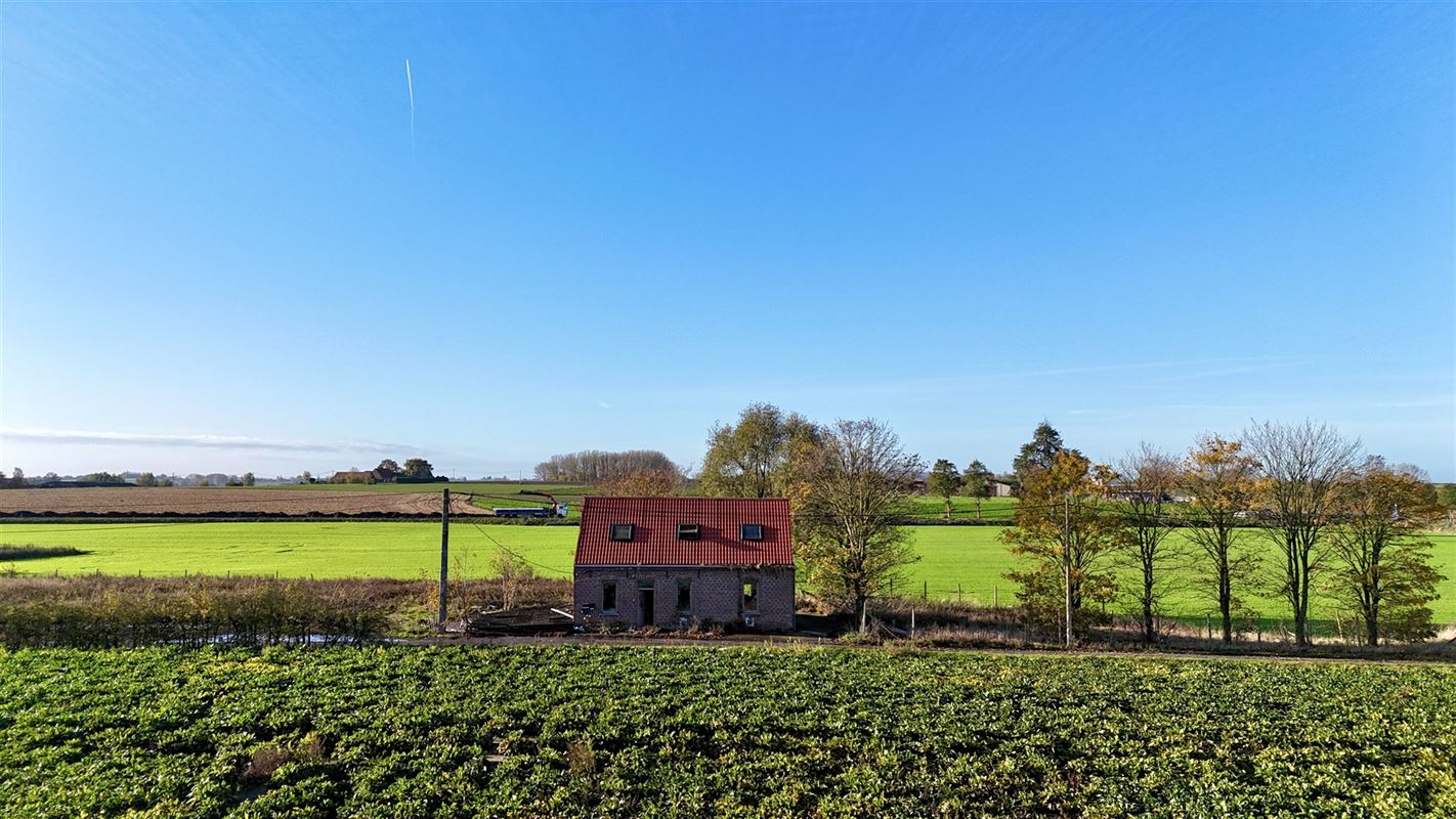 Domaine d’exception avec ferme en carré, habitation - 4,5ha!