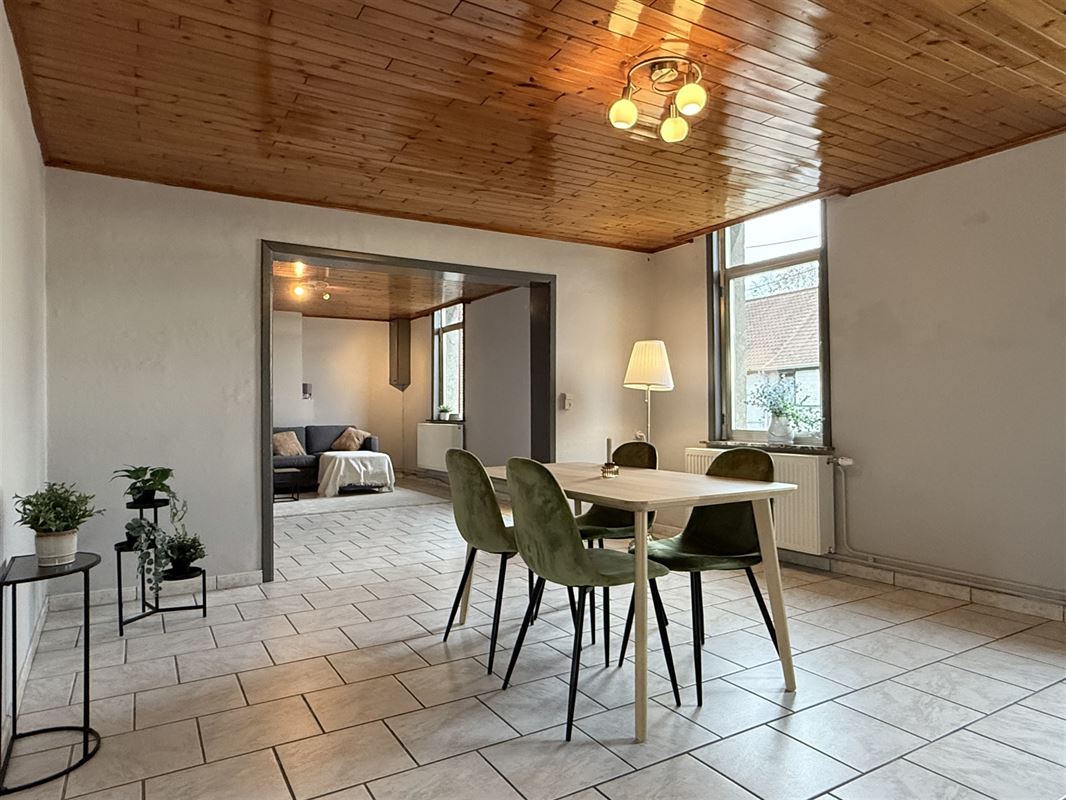 Charmante te renoveren woning met gezellige tuin!