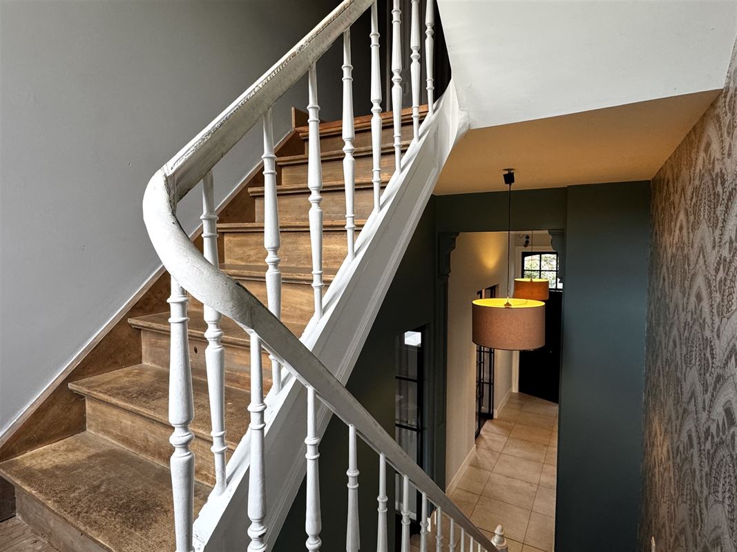 Magnifique maison de maître avec piscine et installations équestres!