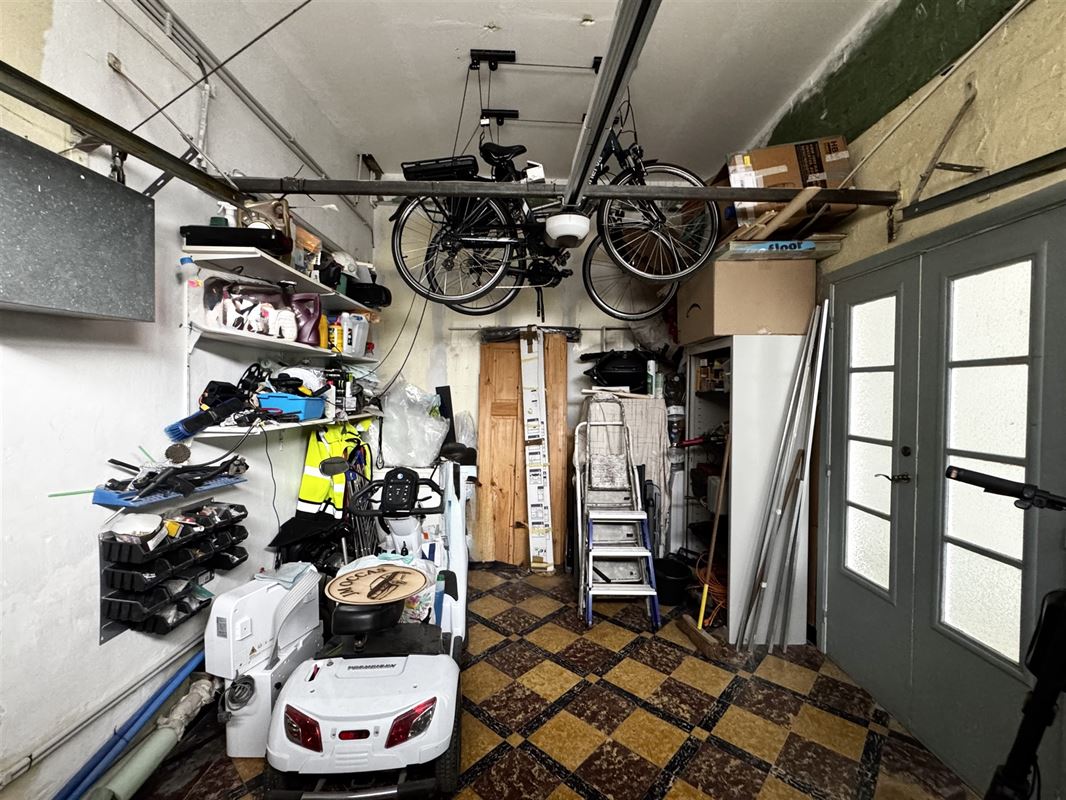 IMMEUBLE DE RAPPORT COMPRENANT 2 APPARTEMENTS 1 CHAMBRE