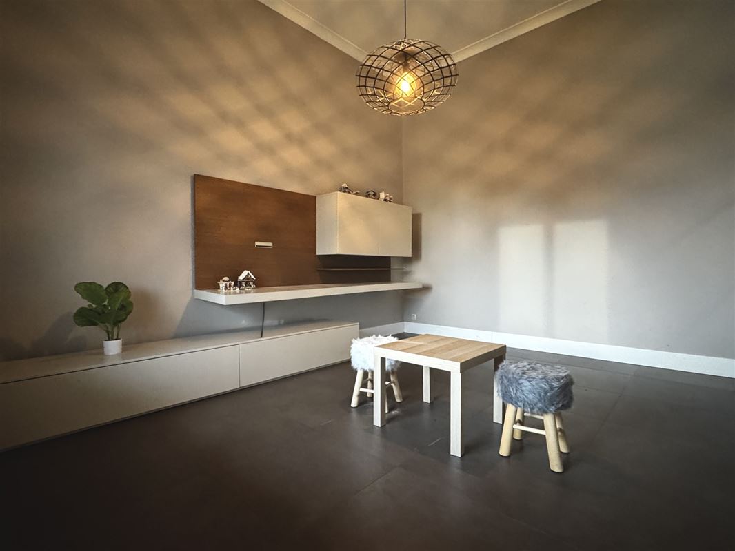 Magnifique maison de maître avec piscine et installations équestres!