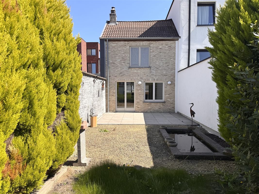 GERENOVEERDE WONING MET TUIN EN RUIME GARAGE - EPC A!