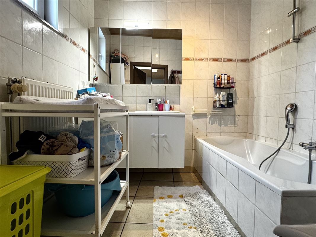 MAISON FAMILIALE CHALEUREUSE AVEC 4 CHAMBRES