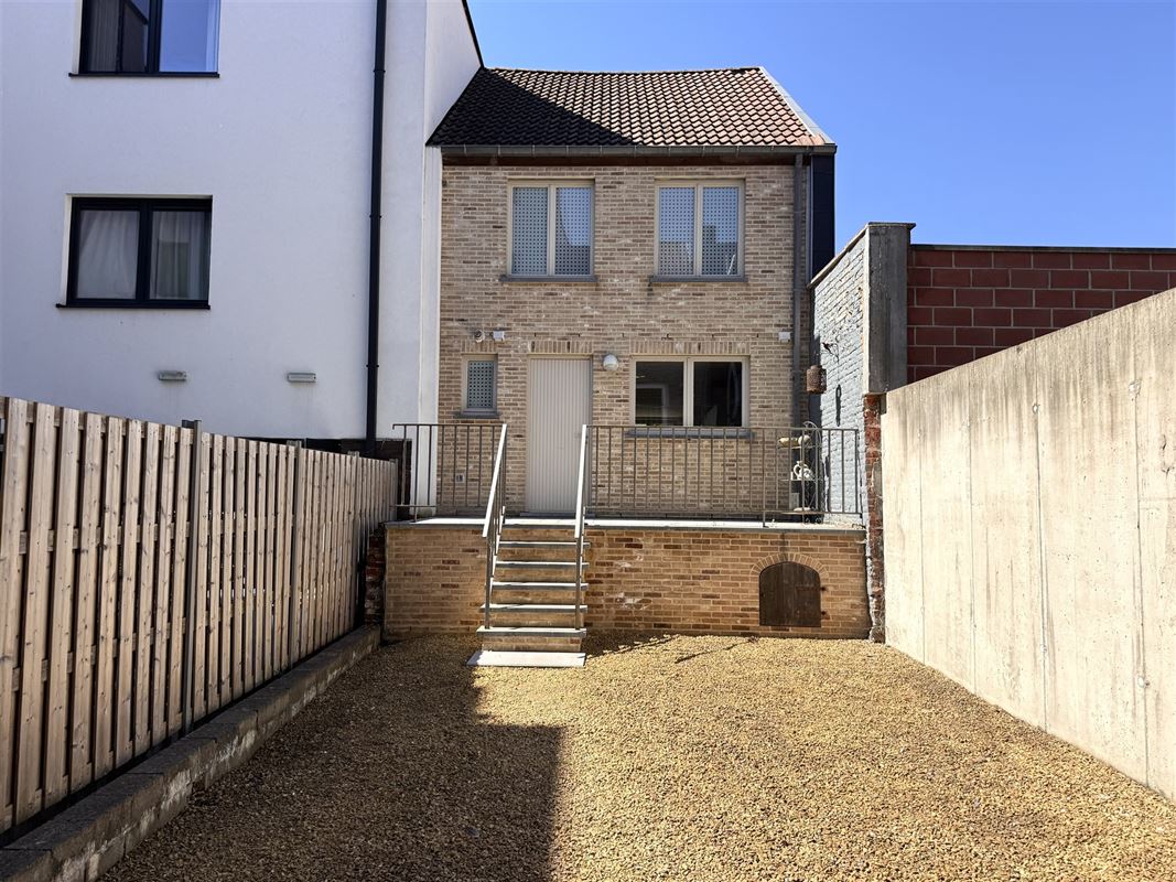 GERENOVEERDE WONING MET TUIN EN RUIME GARAGE - EPC A!