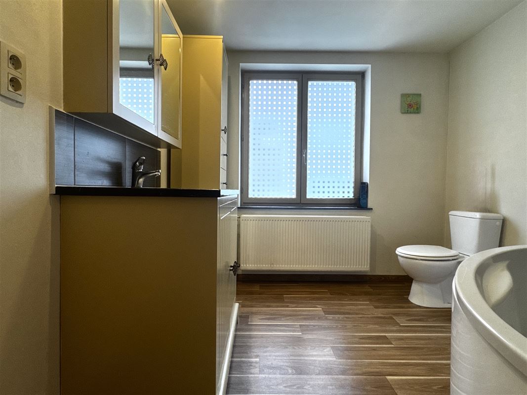 GERENOVEERDE WONING MET TUIN EN RUIME GARAGE - EPC A!