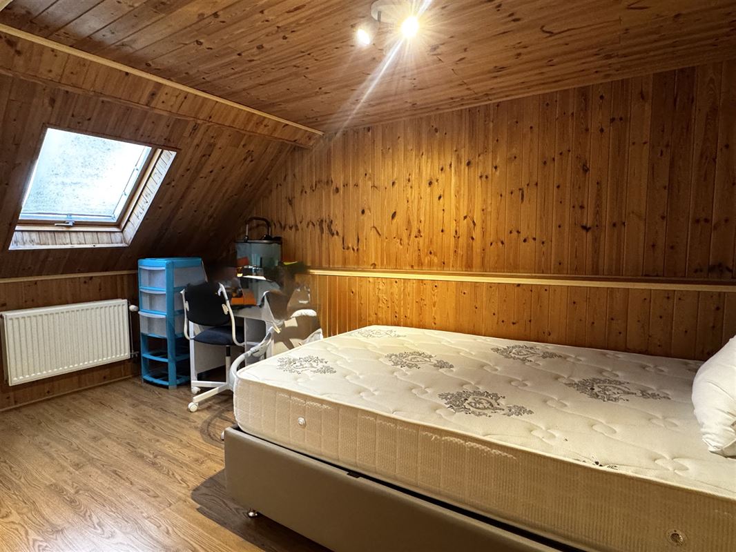 MAISON FAMILIALE CHALEUREUSE AVEC 4 CHAMBRES