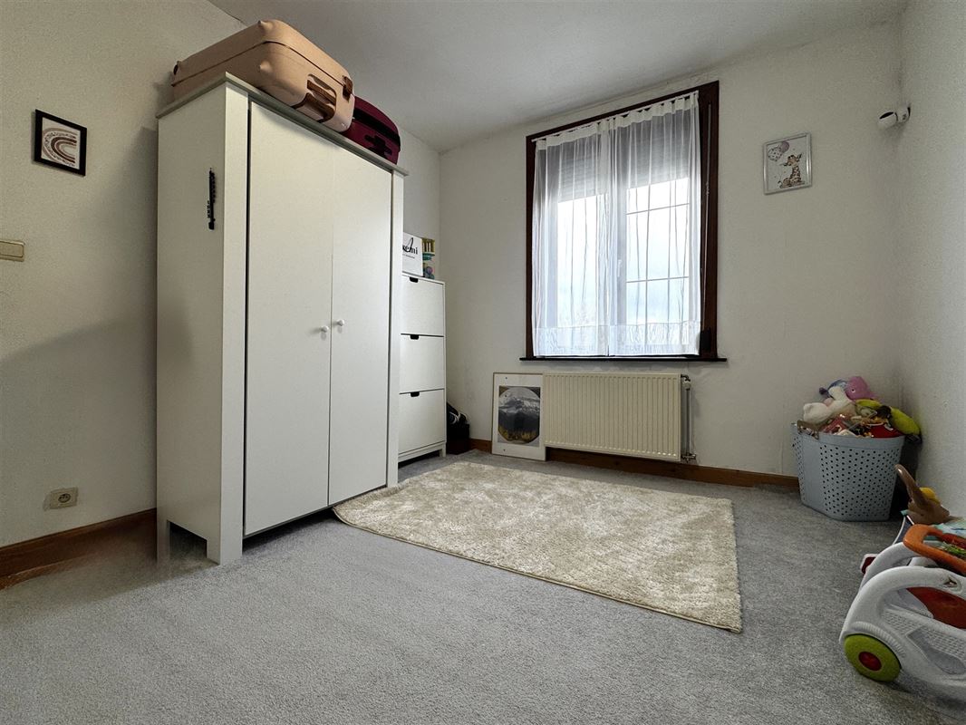 MAISON FAMILIALE CHALEUREUSE AVEC 4 CHAMBRES