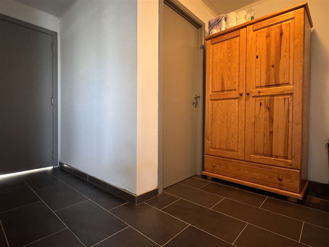 IMMEUBLE AVEC 2 APPARTEMENTS!