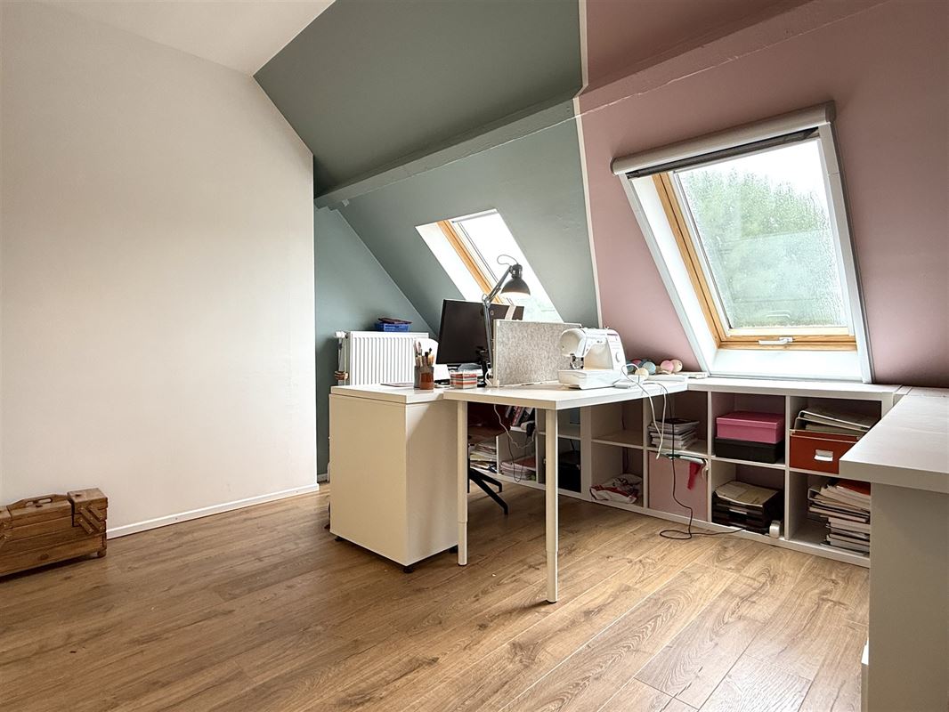 WONING MET 3 SLPK EN TUIN IN HET CENTRUM VAN ELLEZELLES