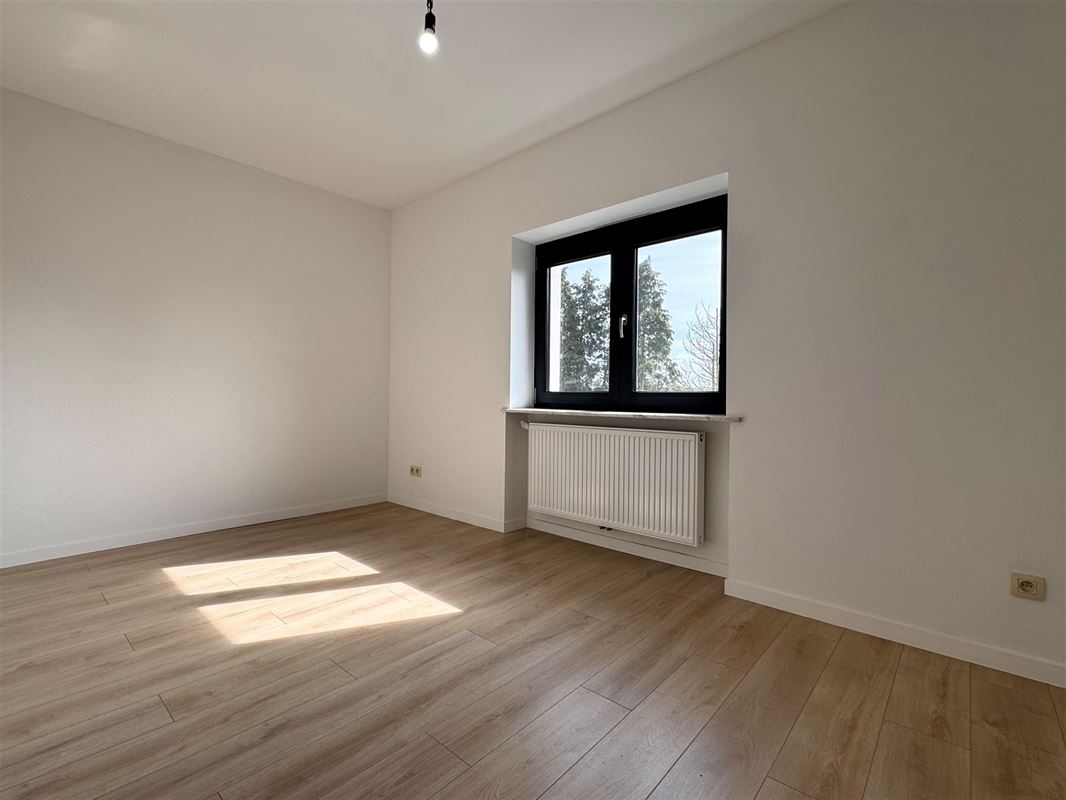 VILLA LUMINEUSE ENTIÈREMENT RÉNOVÉE!