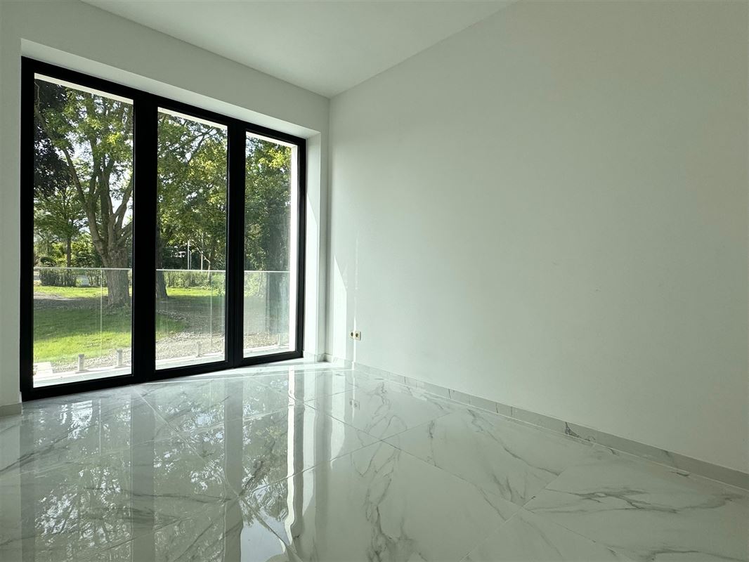 VILLA LUMINEUSE ENTIÈREMENT RÉNOVÉE!
