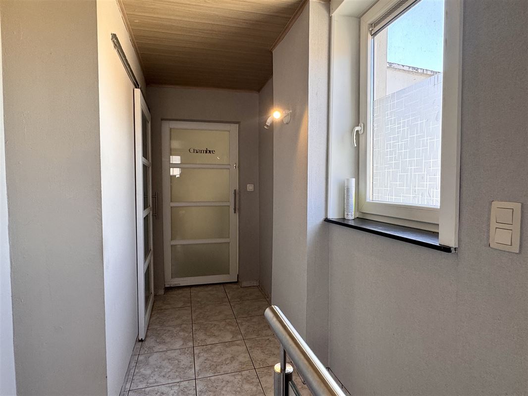 IMMEUBLE AVEC 2 APPARTEMENTS!