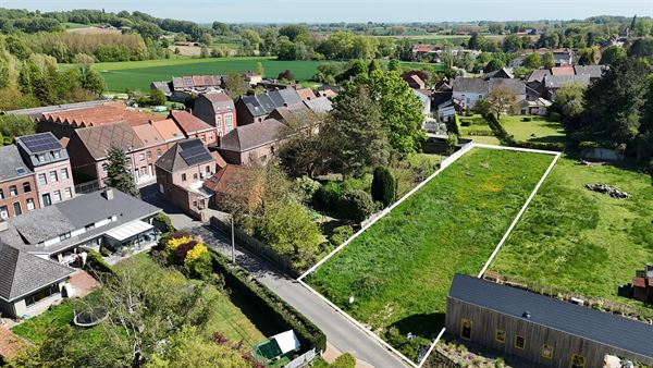 PARCELLE DE 1410M2 EN ZONE D'HABITAT