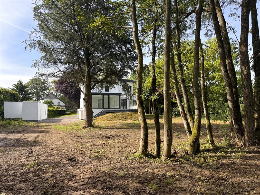 VILLA LUMINEUSE ENTIÈREMENT RÉNOVÉE!