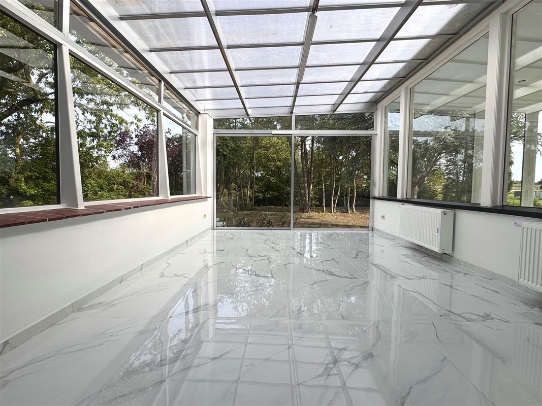 VILLA LUMINEUSE ENTIÈREMENT RÉNOVÉE!