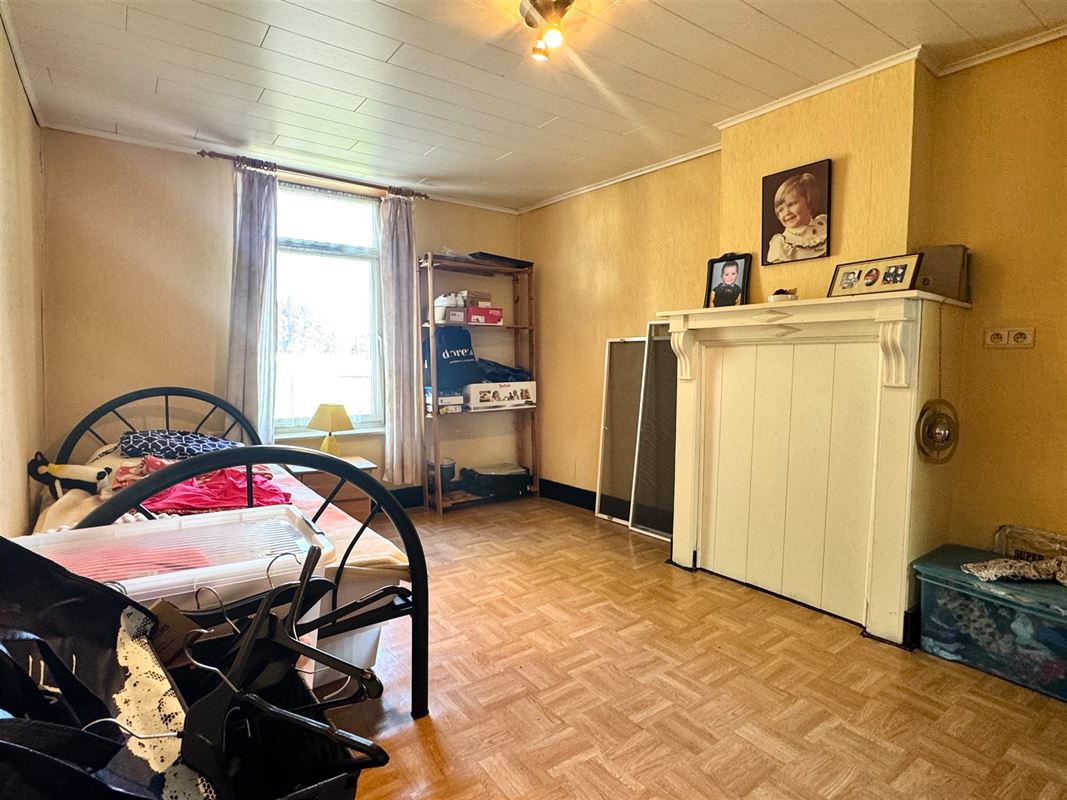 Charmante woning met 2 slaapkamers en garage in het hart van Frasnes.