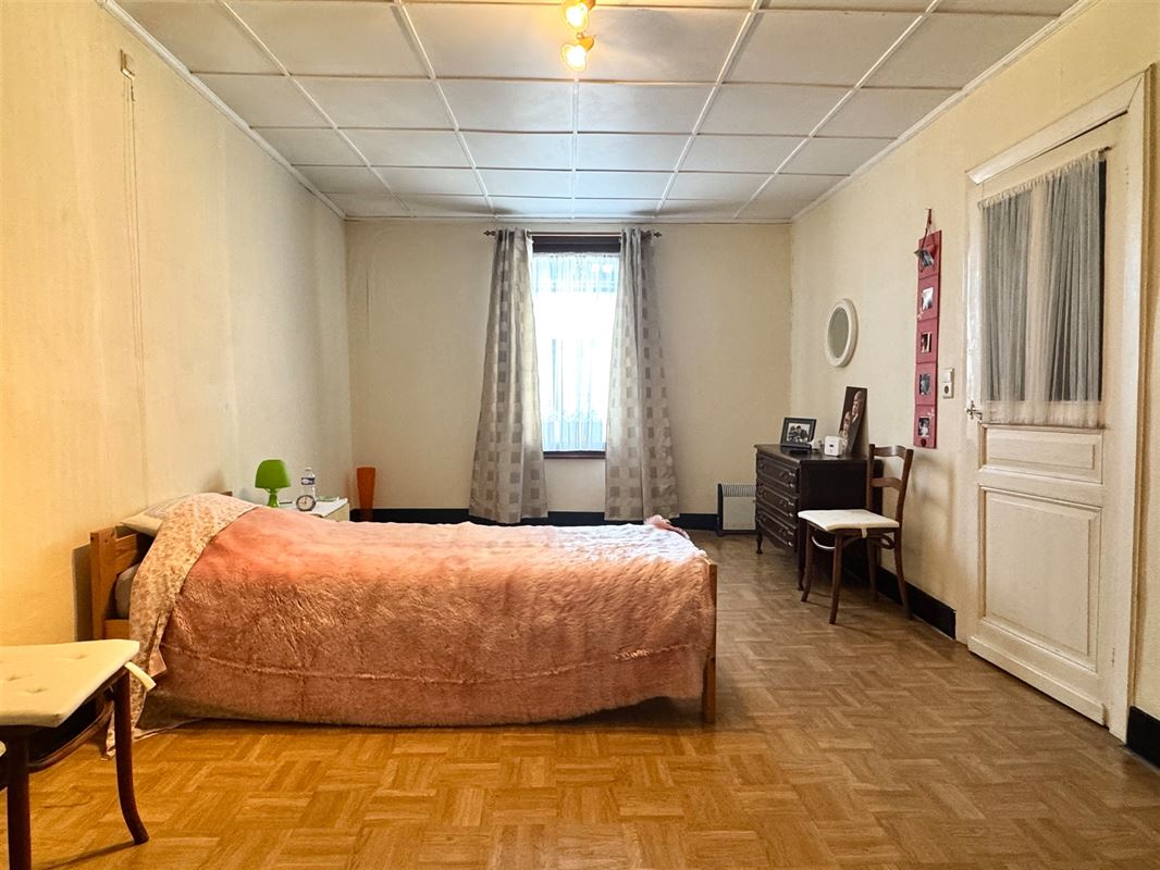 Charmante woning met 2 slaapkamers en garage in het hart van Frasnes.