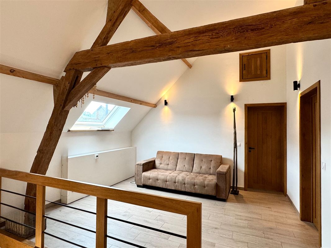 RUIME ENERGIEZUINIGE WONING MET ATELIER EN GARAGE!