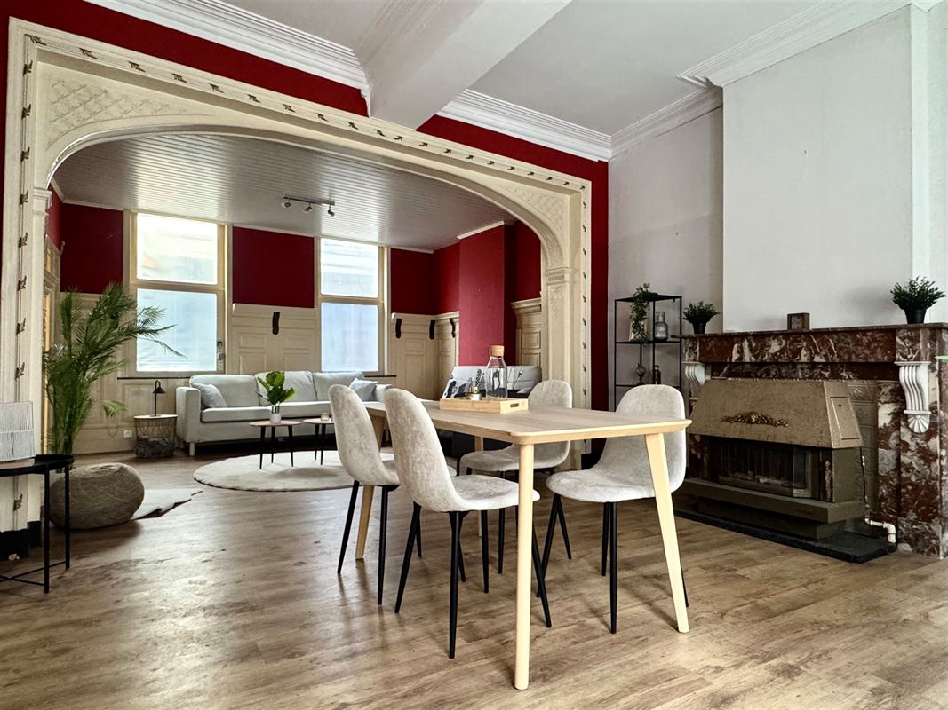 GROTE TE RENOVEREN WONING IN HET CENTRUM VAN LESSINES