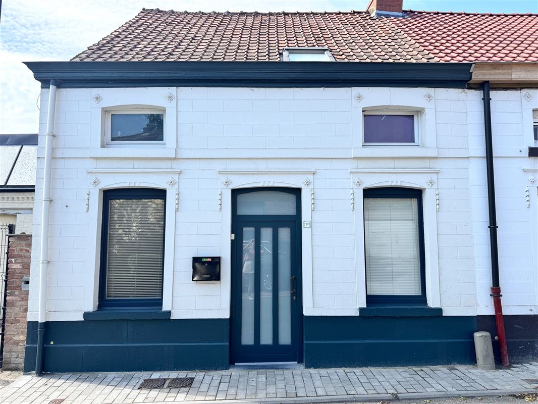 CHARMANTE MAISON 2 CHAMBRES AVEC VUE IMPRENABLE