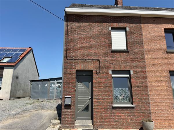 Charmante halfopen bebouwing met tuin en open zicht op groen