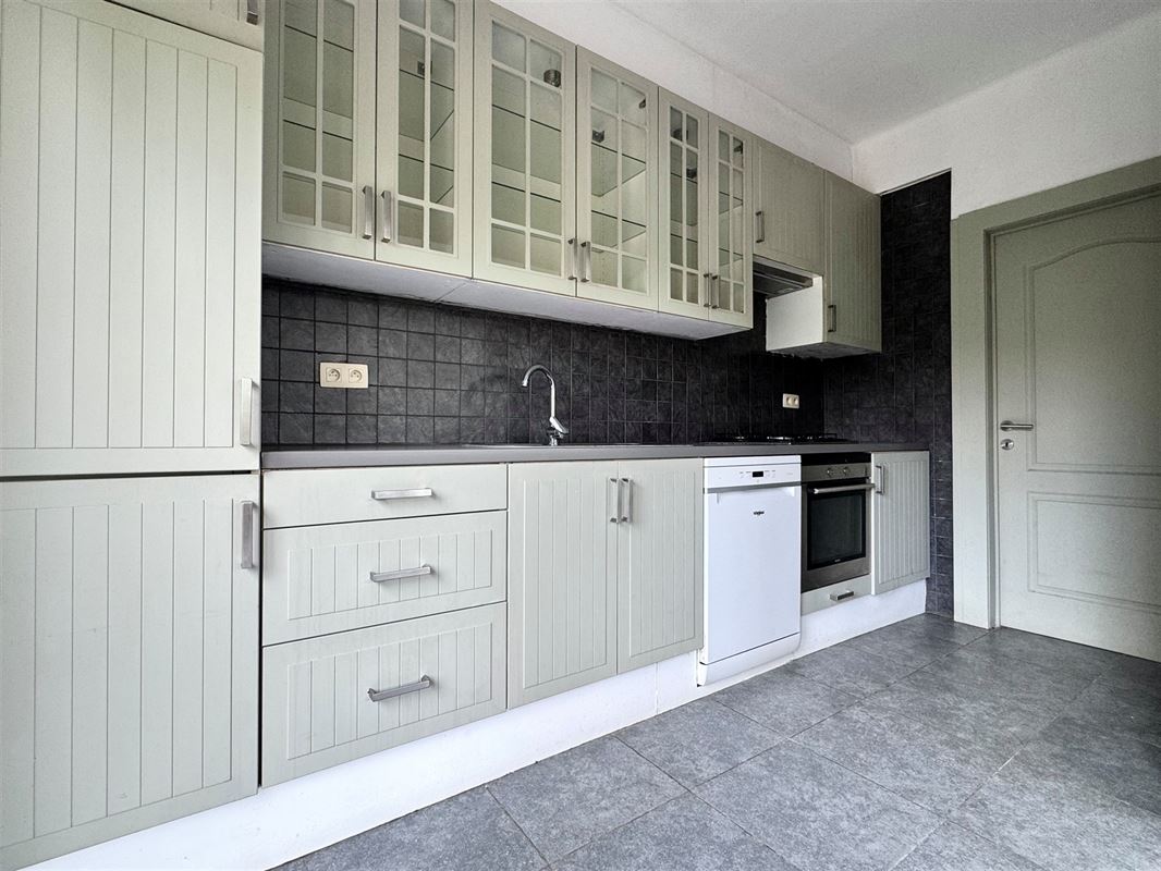 Gezellige woning met 3 slaapkamers, tuin en oprit in Ronse!