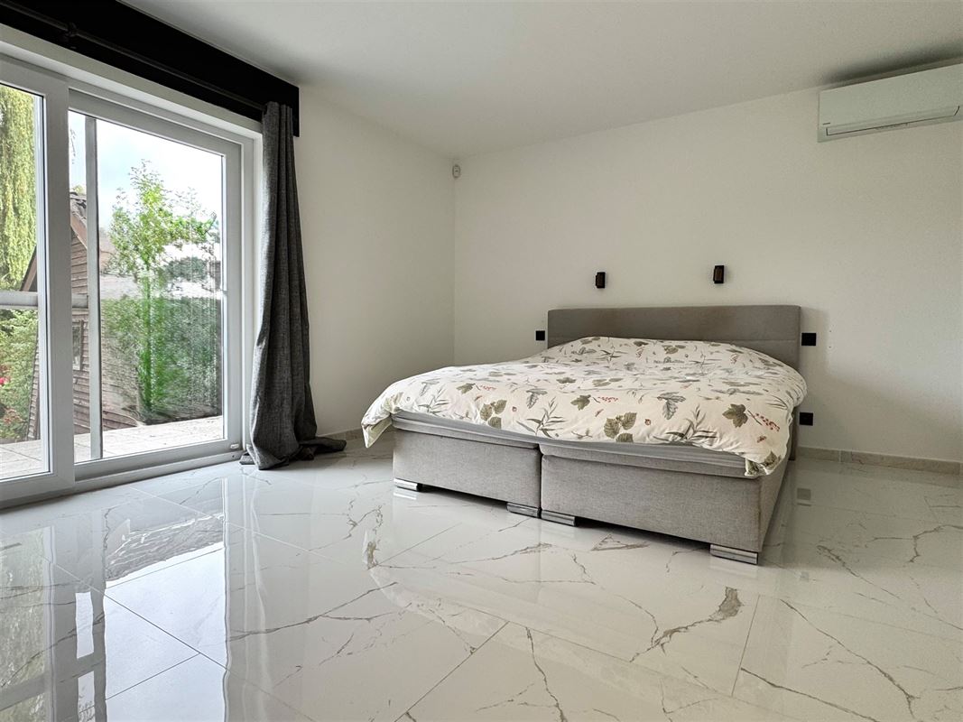 Prachtige villa met hoogwaardige afwerking en moderne technieken!