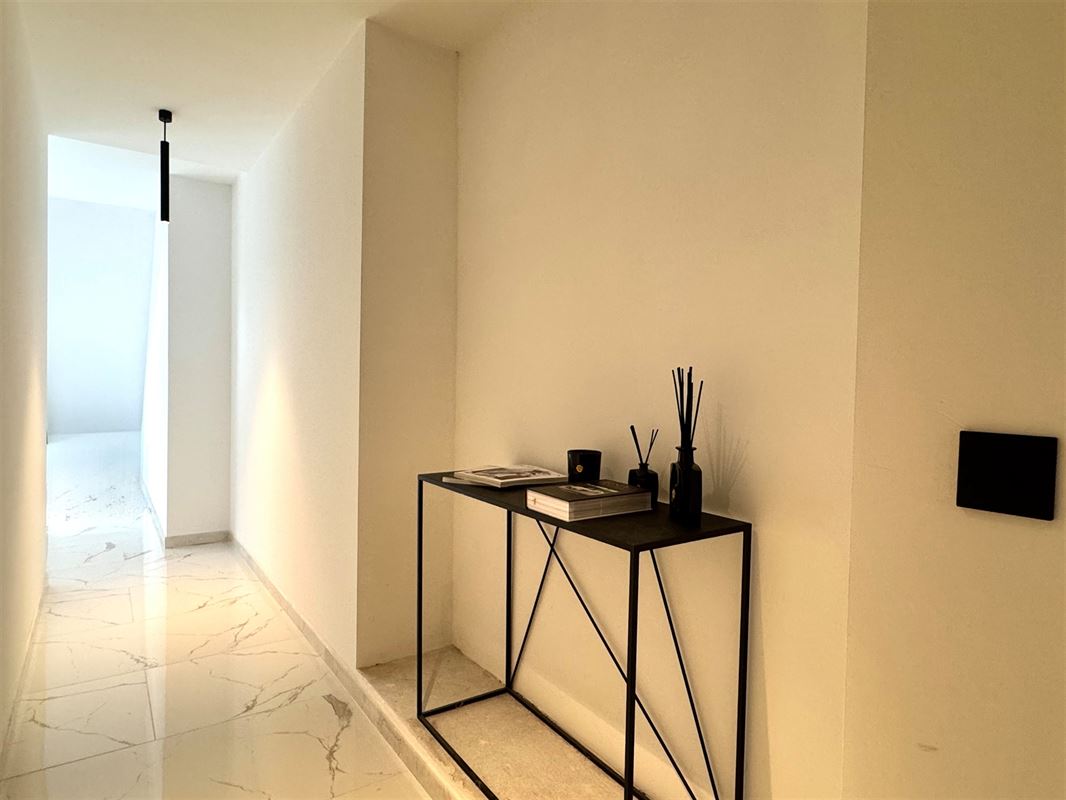 Prachtige villa met hoogwaardige afwerking en moderne technieken!