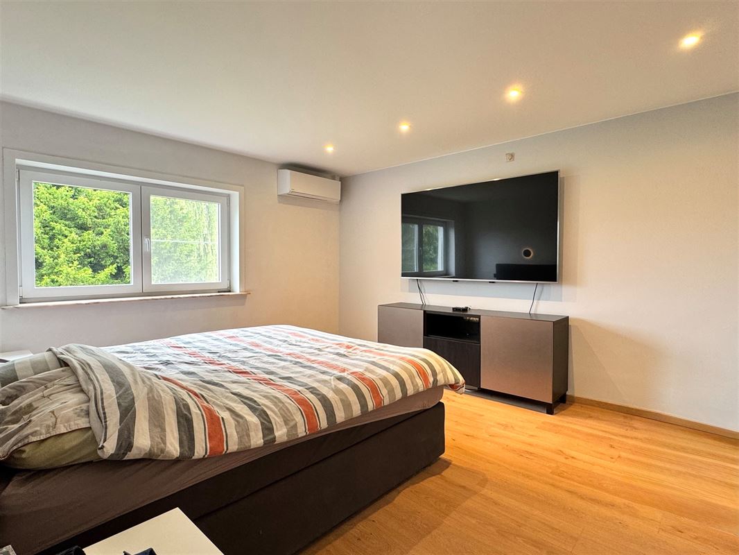 Prachtige villa met hoogwaardige afwerking en moderne technieken!