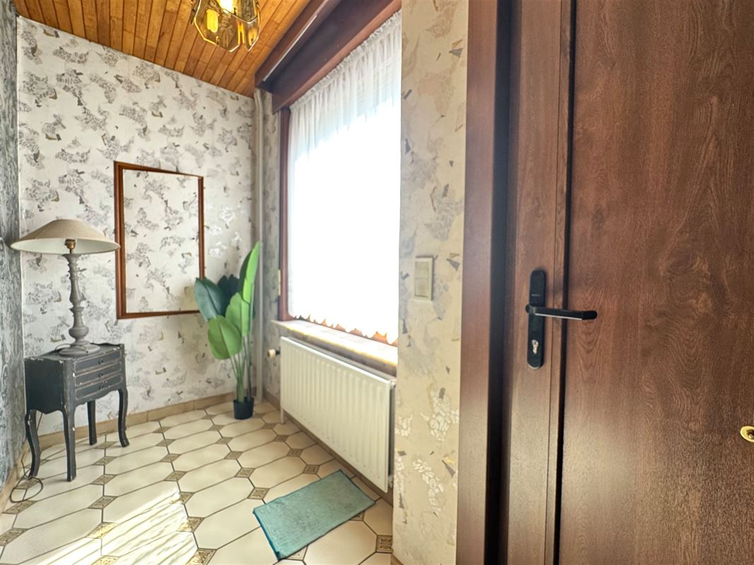 Maison 3 façades LUMINEUSE avec GARAGE au cœur de Frasnes-lez-Anvaing!
