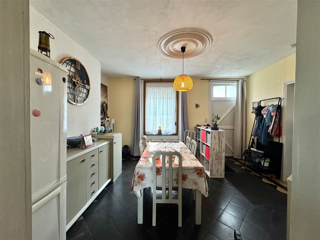 WONING met GARAGE, TUIN en INRICHTBARE ZOLDER!