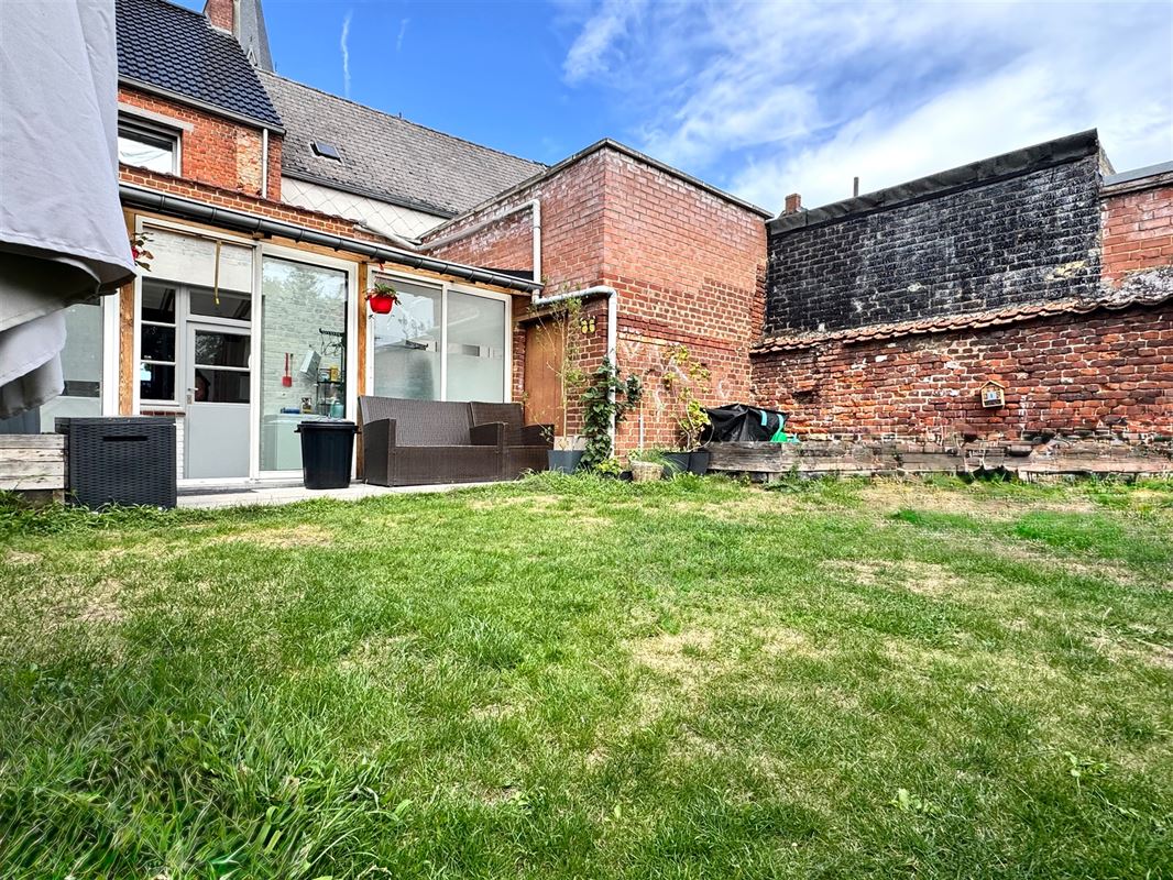 CHARMANTE MAISON 2 CHAMBRES AVEC JARDIN