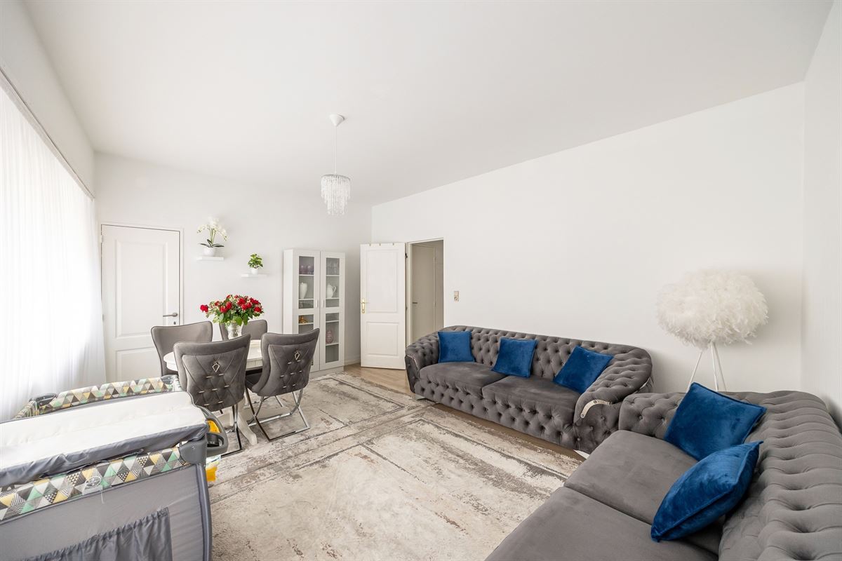 Vergund opbrengsteigendom bestaande uit 4 appartementen