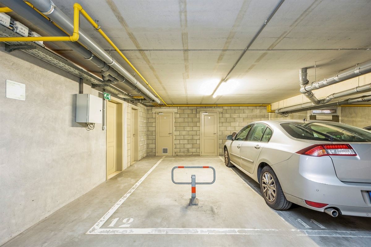Instapklaar duplexappartement met garagebox en autostaanplaats
