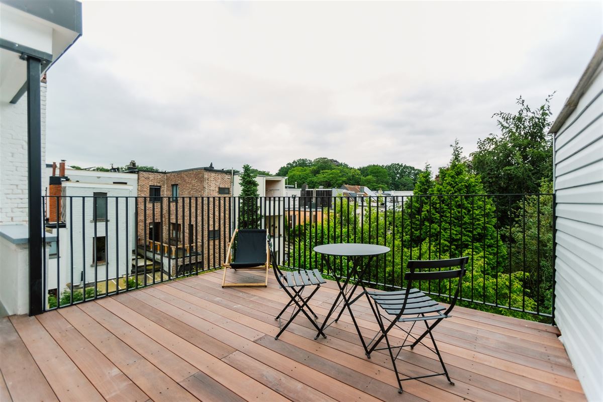 Prachtig appartement met twee slaapkamers en dakterras