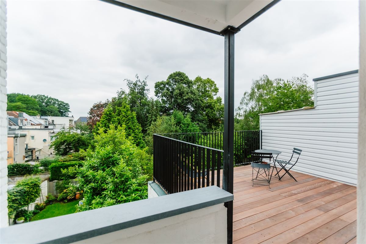 Prachtig appartement met twee slaapkamers en dakterras
